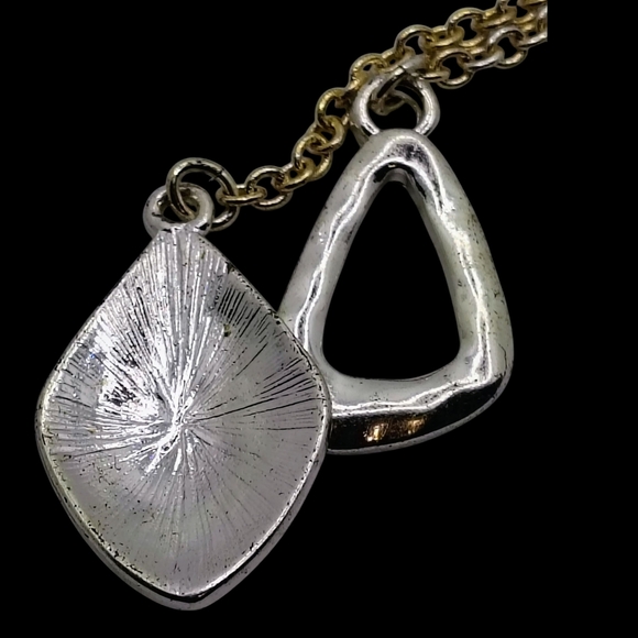 Women's Elegant Gold Tone and Silver Tone Pendant Necklace - Picture 5 of 5